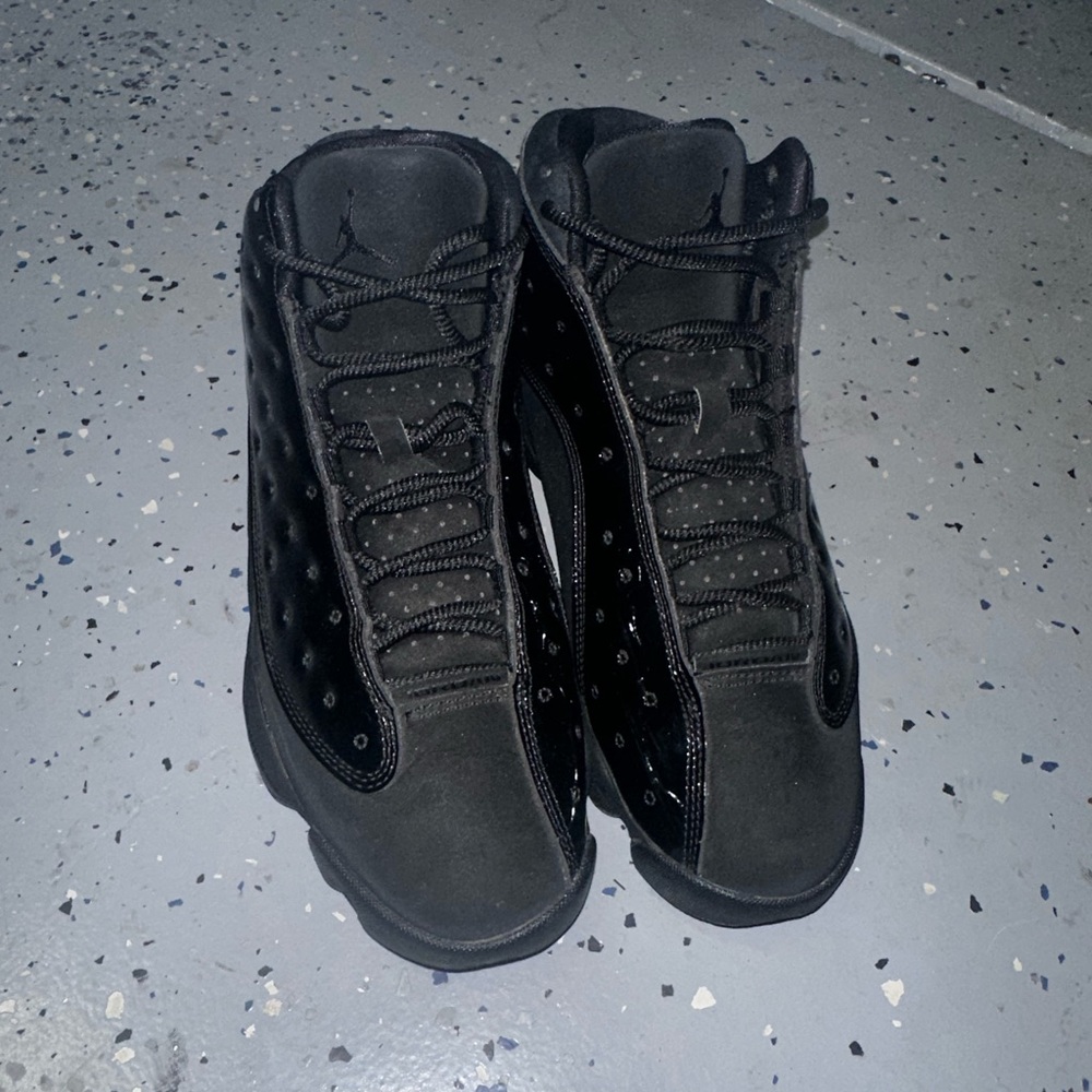 Air Jordan Retro 13 “ Cap and Gown “